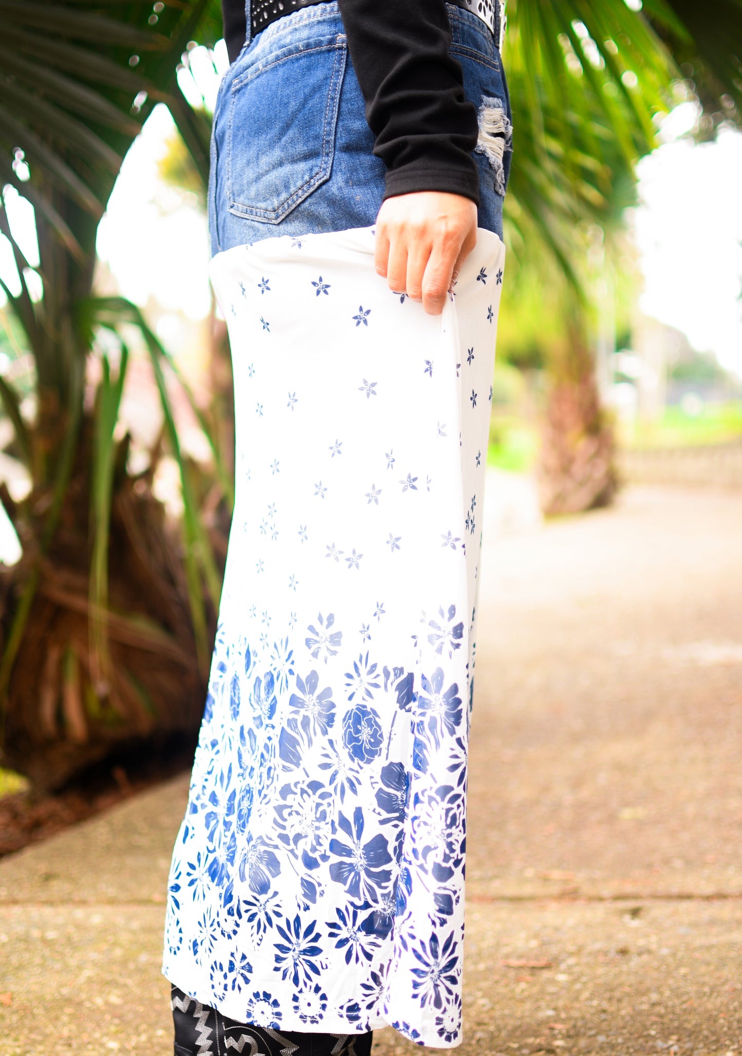 Handmade 1 Of 1 Porcelain Blue Floral Print Two Section Flowy Denim Long Skirt One Size Size Large Size XL