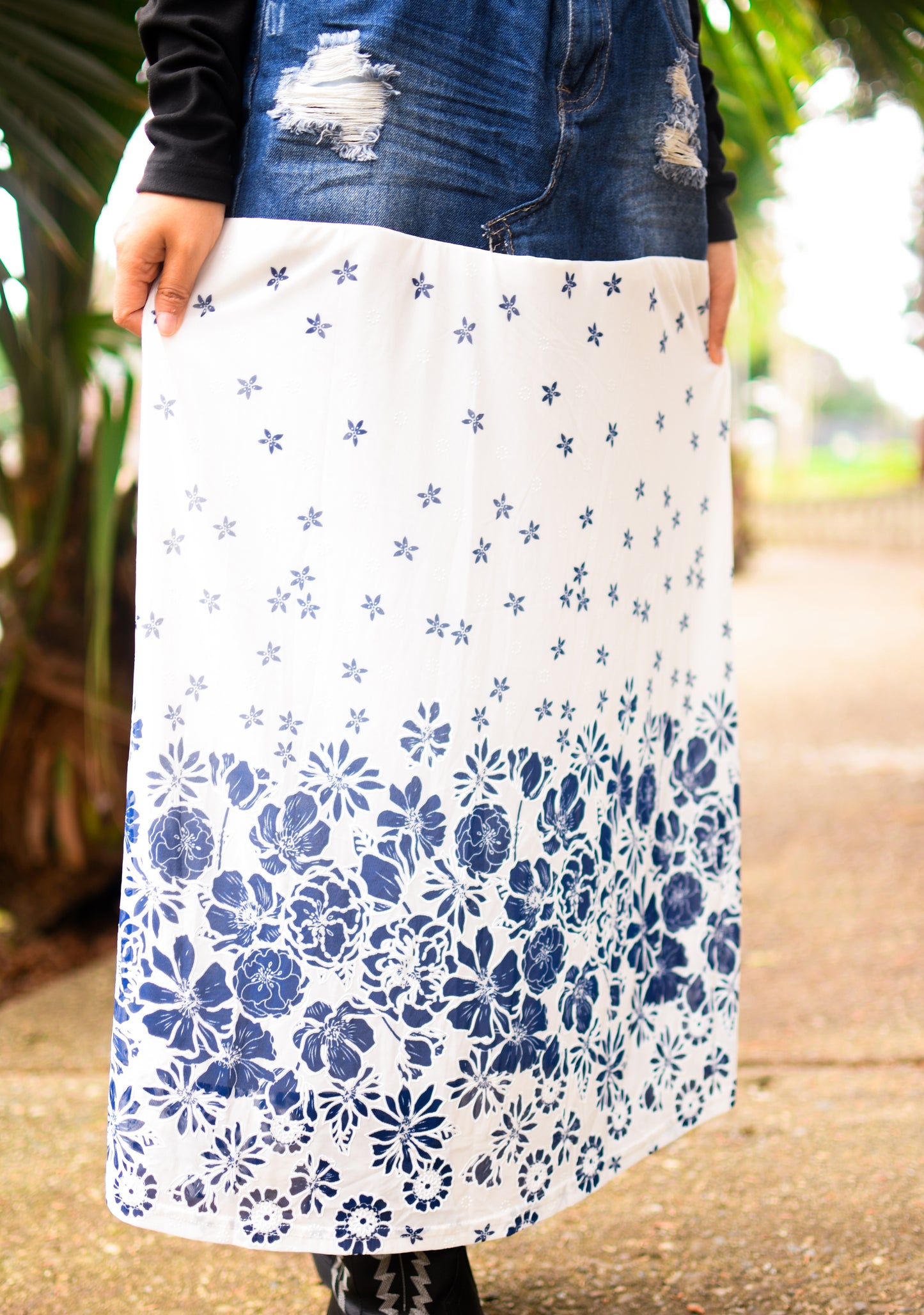 Handmade 1 Of 1 Porcelain Blue Floral Print Two Section Flowy Denim Long Skirt One Size Size Large Size XL