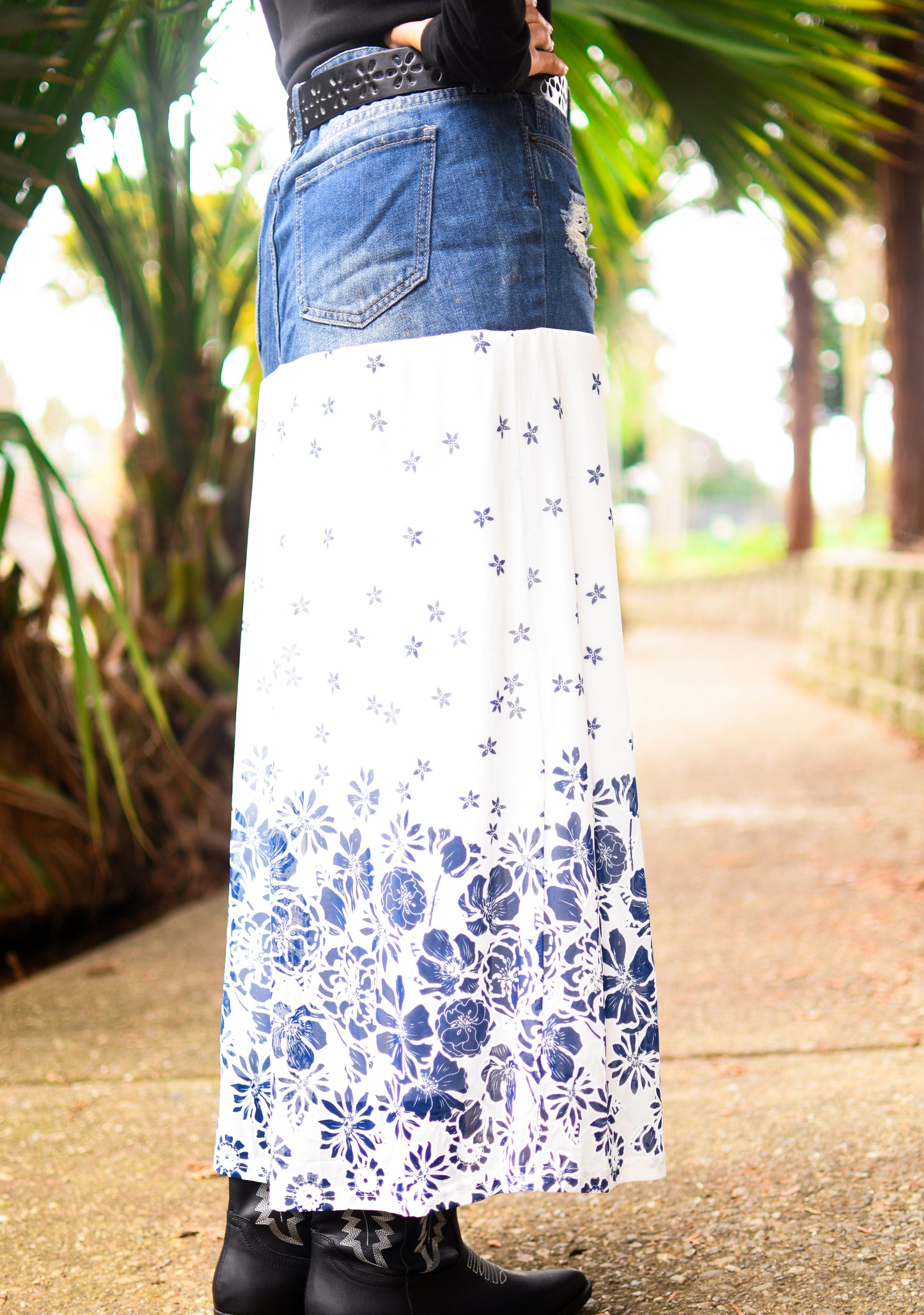 Handmade 1 Of 1 Porcelain Blue Floral Print Two Section Flowy Denim Long Skirt One Size Size Large Size XL
