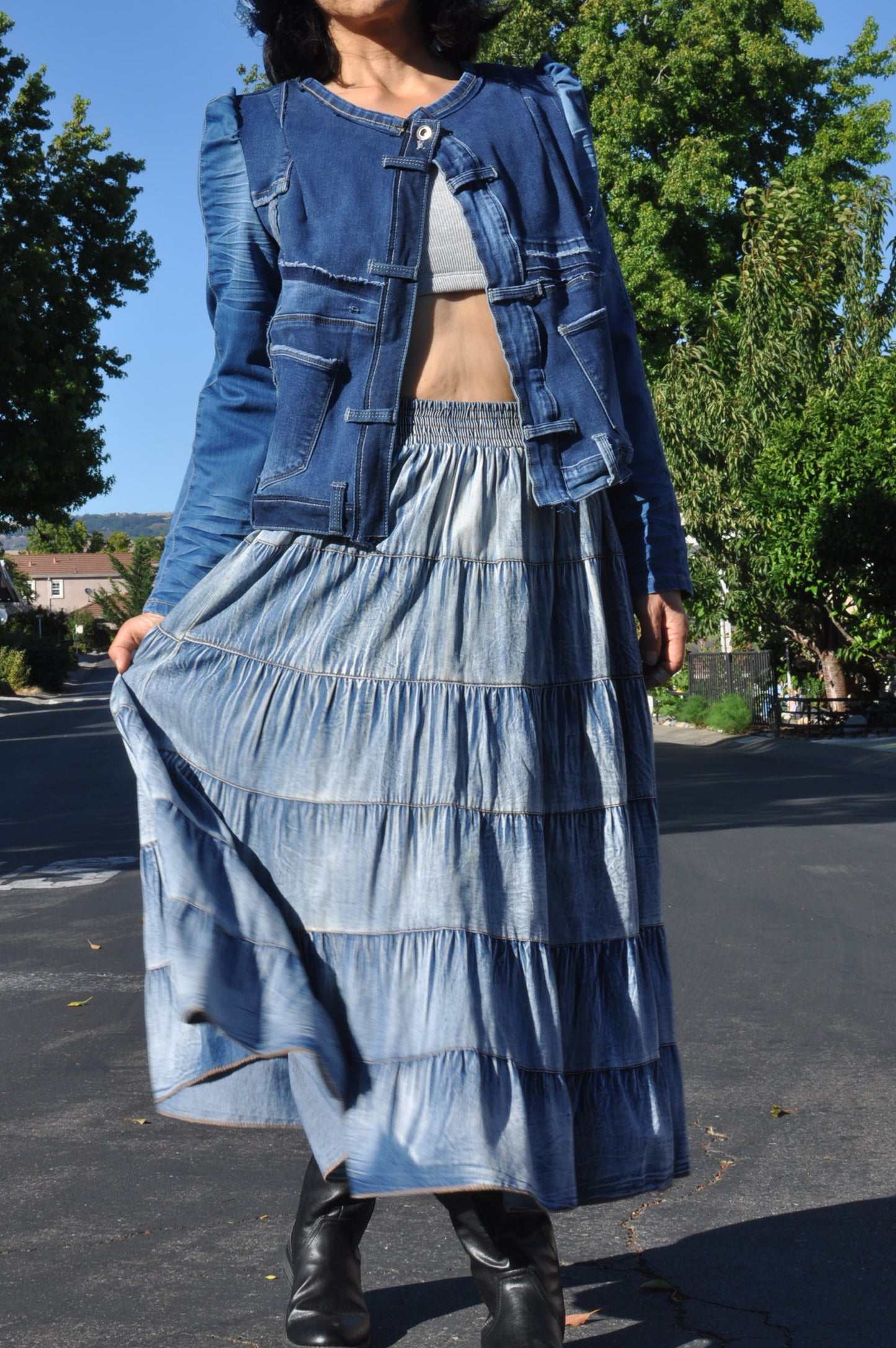 Upcycled Women's Gathered Sleeves Cropped Denim Jacket From Jeans With Two Patch Pockets