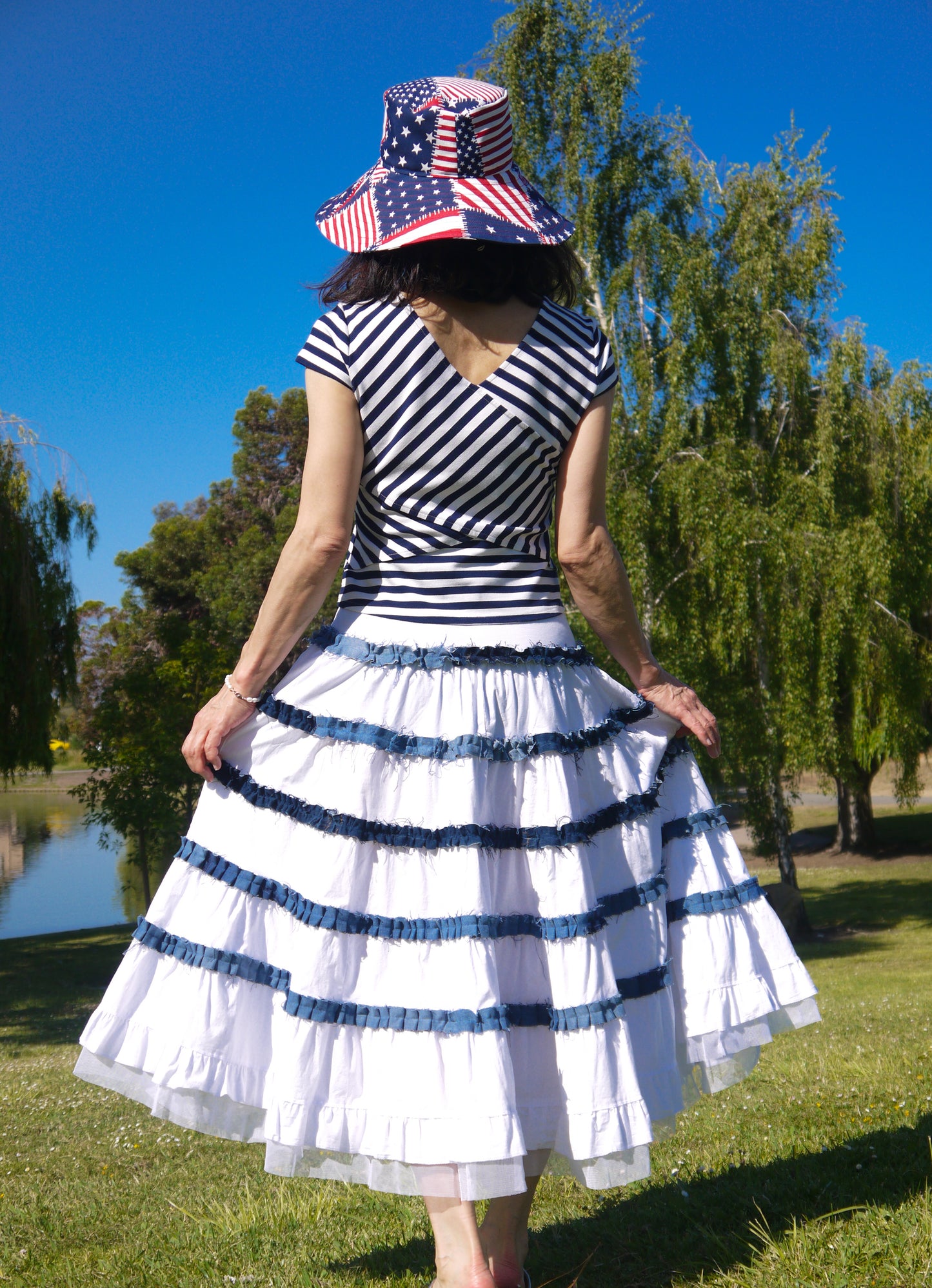 Crinkle Multi-Tiered Pure Cotton White Long Skirt With Denim Ruffles Only ONE Size Medium Size 6 Size 8