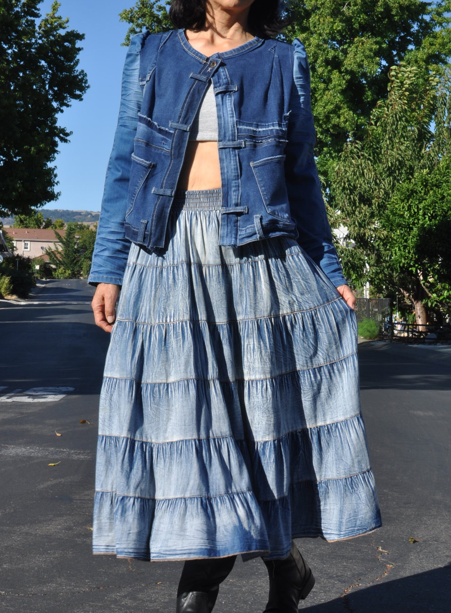 Upcycled Women's Gathered Sleeves Cropped Denim Jacket From Jeans With Two Patch Pockets